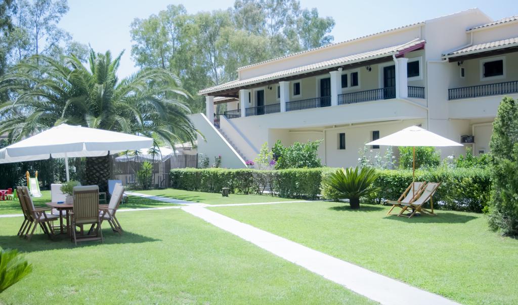 Marini Apartments Moraḯtika Ngoại thất bức ảnh