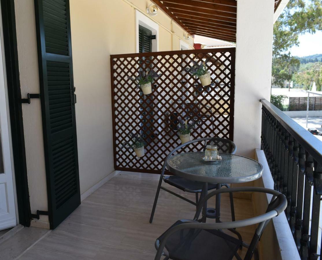 Marini Apartments Moraḯtika Ngoại thất bức ảnh