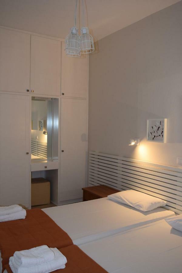 Marini Apartments Moraḯtika Ngoại thất bức ảnh